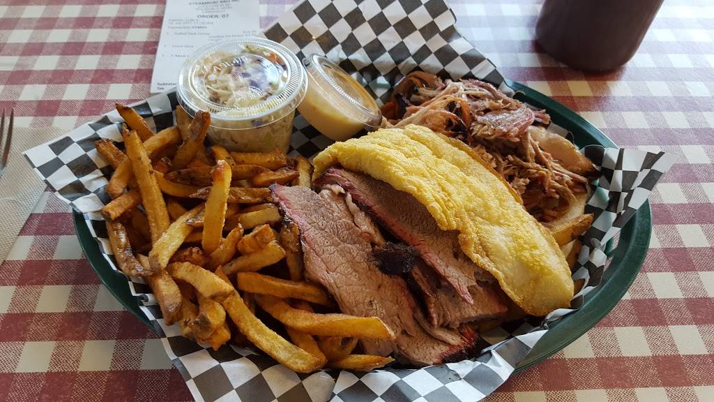Steamboat BBQ | restaurant | 322 E Geneva Rd, Wheaton, IL 60187, USA | 6306656227 OR +1 630-665-6227