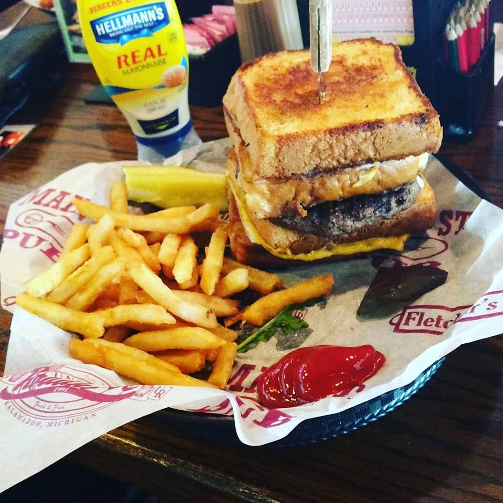 Fletchers Pub | restaurant | 7177 W Q Ave, Kalamazoo, MI 49009, USA | 2693723188 OR +1 269-372-3188