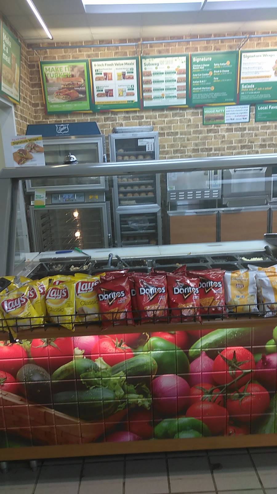 Subway | restaurant | 101 Clayton Forest Rd, Kernersville, NC 27284, USA | 3369929800 OR +1 336-992-9800