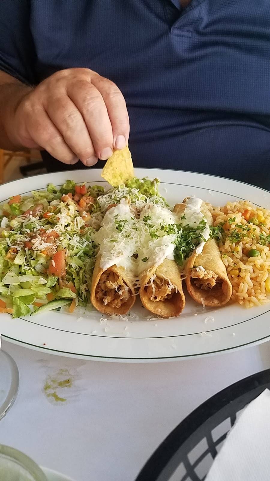 Guadalupe mexicaine | restaurant | 2345 Rue Ontario E, Montréal, QC H2K 1W2, Canada | 5145233262 OR +1 514-523-3262