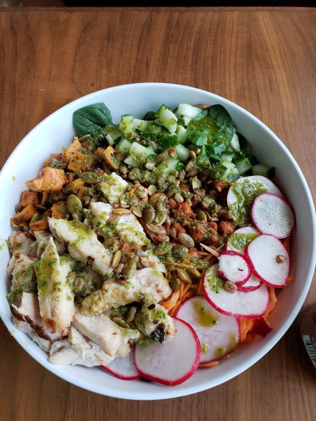 Hopscotch | restaurant | 113 Fort York Blvd, Toronto, ON M5V 0K2, Canada | 6473519333 OR +1 647-351-9333