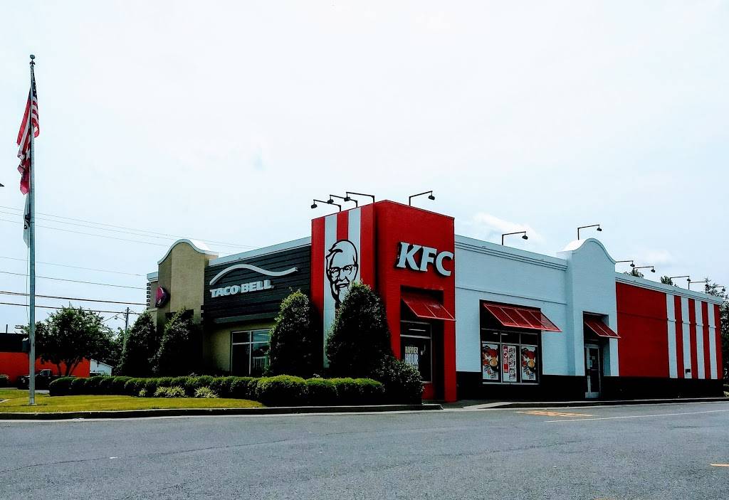 KFC | restaurant | 2921 Irvin Cobb Dr, Paducah, KY 42003, USA | 2704447910 OR +1 270-444-7910