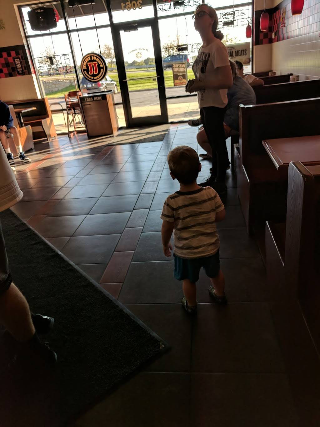 Jimmy Johns | meal delivery | 3061 Phoenix Center Dr, Washington, MO 63090, USA | 6363909009 OR +1 636-390-9009