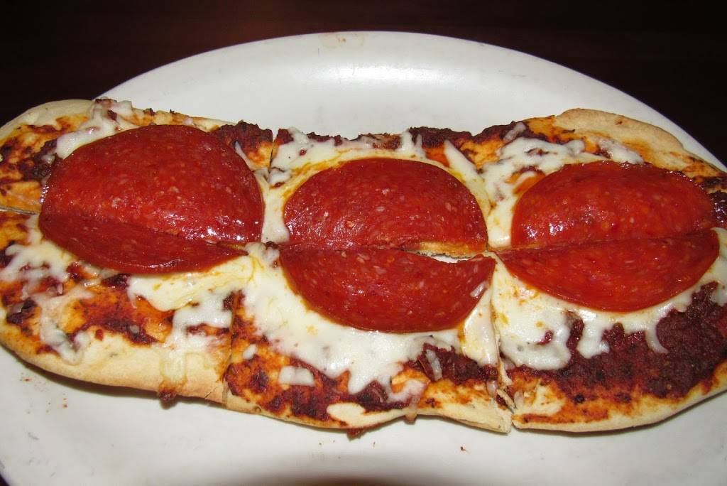 The Pub Restaurant at OTOW | restaurant | 9125 SW 98th St, Ocala, FL 34481, USA | 3528540761 OR +1 352-854-0761