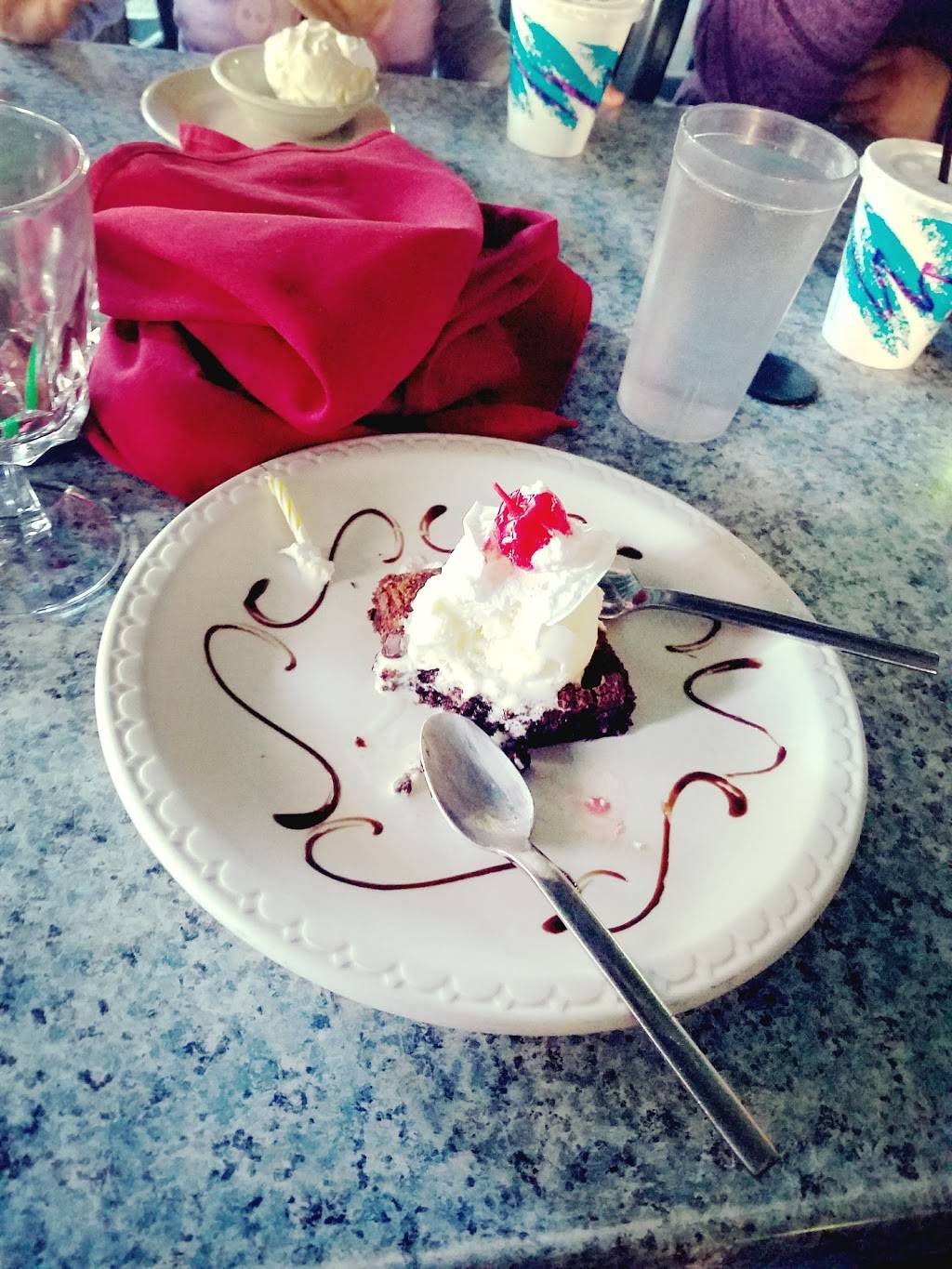 Mi Rancho | restaurant | 8701 Ramsey Ave, Silver Spring, MD 20910, USA | 3015884872 OR +1 301-588-4872