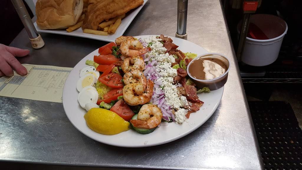 Ivoryton Tavern and Cafe | restaurant | 8 Summitt Street, Ivoryton, CT 06442, USA | 8607671449 OR +1 860-767-1449