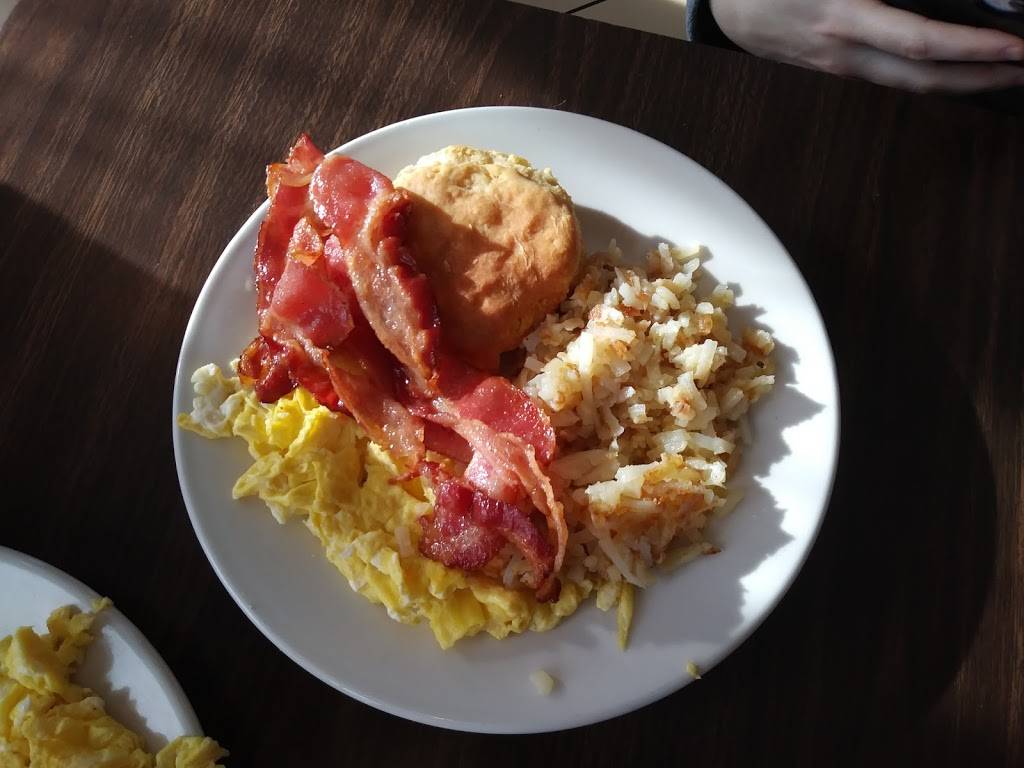 Annettes Country Cooking & Seafood | restaurant | 1601 N Morrison Blvd, Hammond, LA 70401, USA | 9854297700 OR +1 985-429-7700