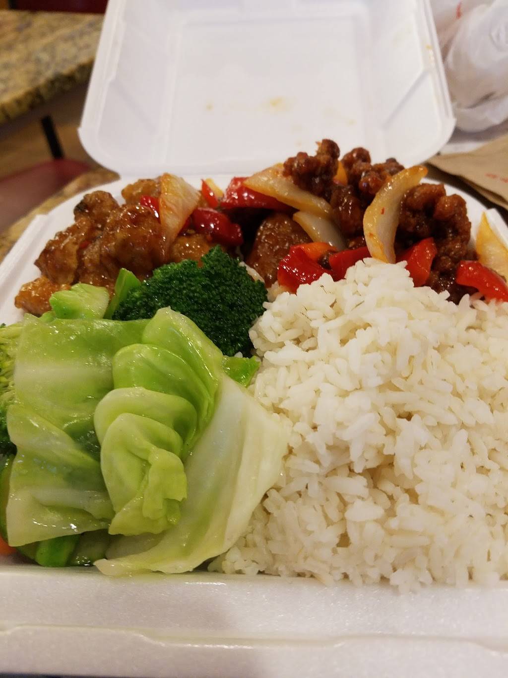 Panda Express | restaurant | 9423 N Fort Washington Rd, Fresno, CA 93720, USA | 5594343949 OR +1 559-434-3949