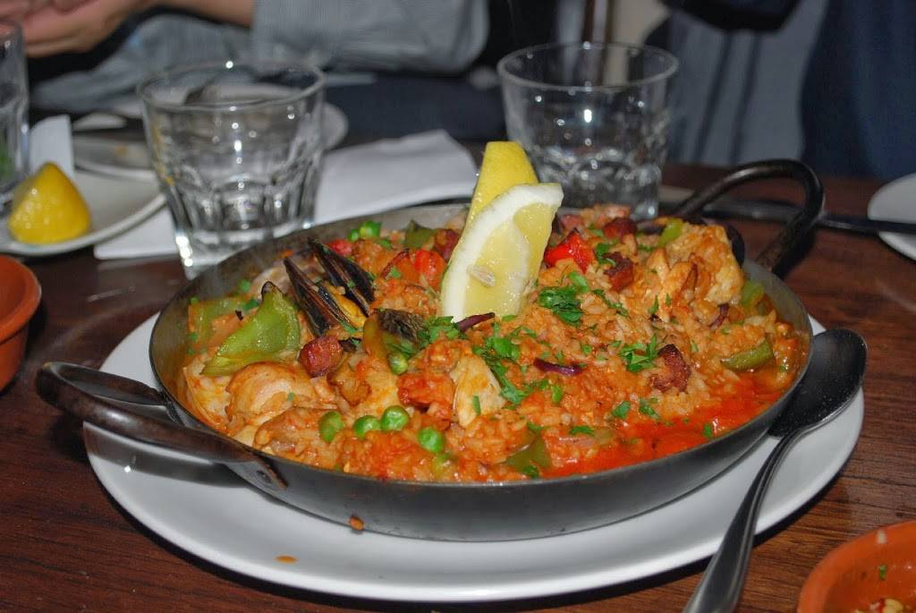 El Rincon Espanol Restaurant | restaurant | 1826 Columbia Rd NW, Washington, DC 20009, USA | 2022654943 OR +1 202-265-4943