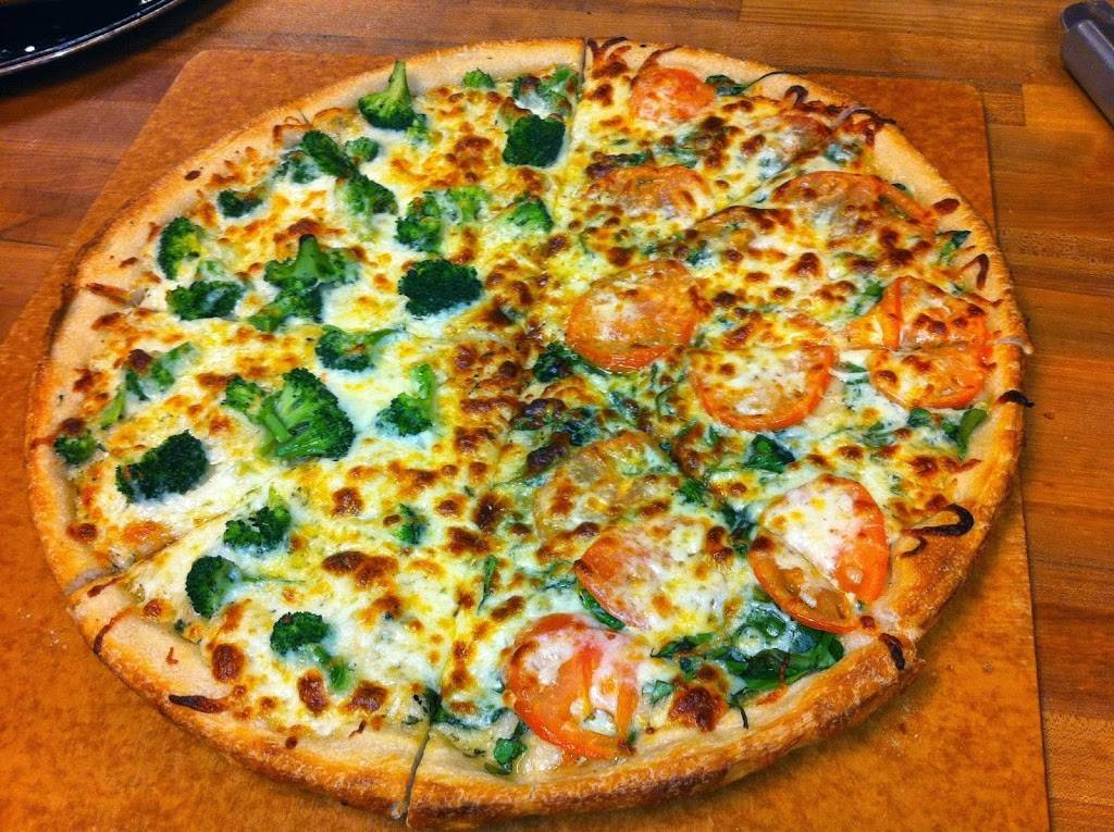 Twin Trees Cicero | restaurant | 6259 NY-31, Cicero, NY 13039, USA | 3156996422 OR +1 315-699-6422