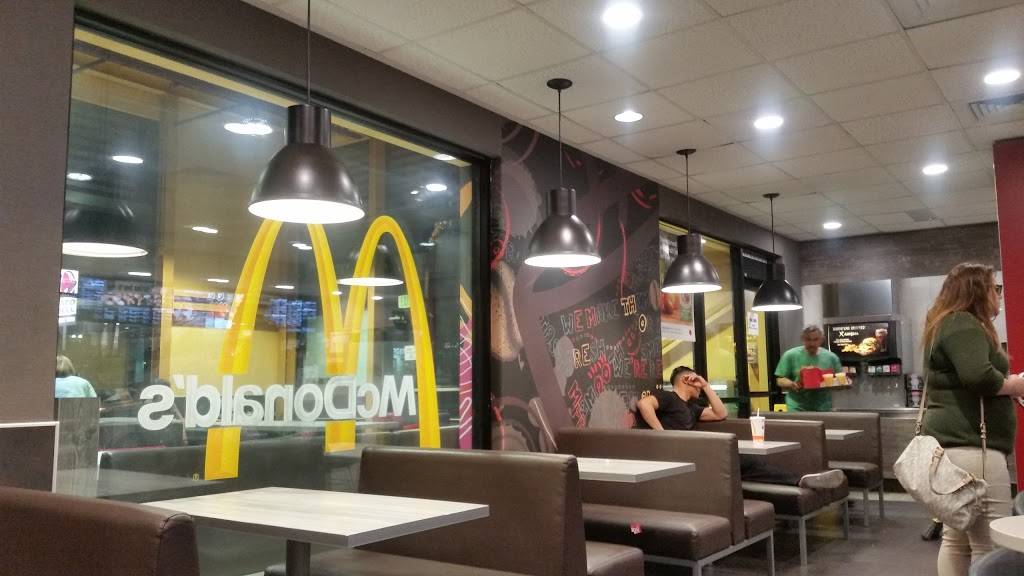 McDonalds | cafe | 1955 Glenoaks Blvd, San Fernando, CA 91340, USA | 8183657422 OR +1 818-365-7422