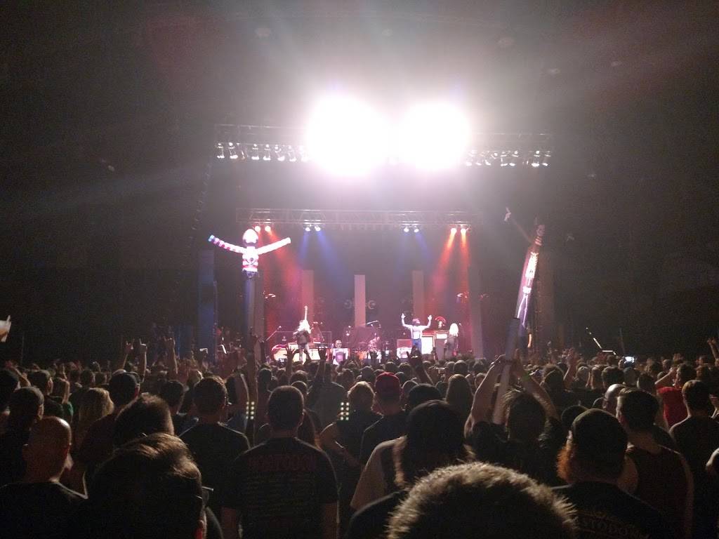 Rochester Main Street Armory | restaurant | 900 E Main St, Rochester, NY 14605, USA | 5852323221 OR +1 585-232-3221