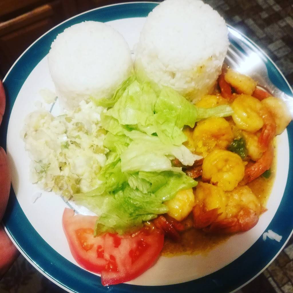 Family Spice Restaurant | restaurant | 330 Pequonnock St, Bridgeport, CT 06604, USA | 2036901909 OR +1 203-690-1909