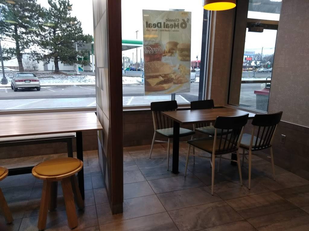 McDonalds | cafe | 5526 Mahoning Ave, Austintown, OH 44515, USA | 3307926410 OR +1 330-792-6410