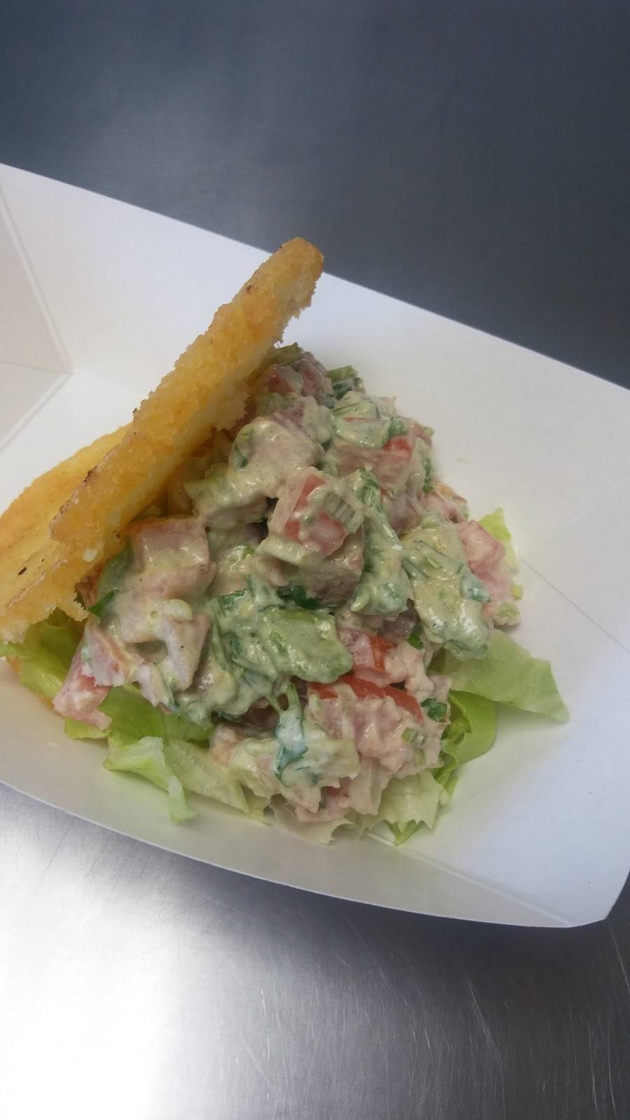 Luiss Arepera llc | restaurant | 948 Forest Ave, Portland, ME 04103, USA | 2072868646 OR +1 207-286-8646