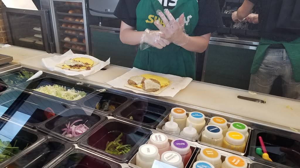 Subway Restaurants | restaurant | 1695 E Washington Ave, Navasota, TX 77868, USA | 9368703367 OR +1 936-870-3367