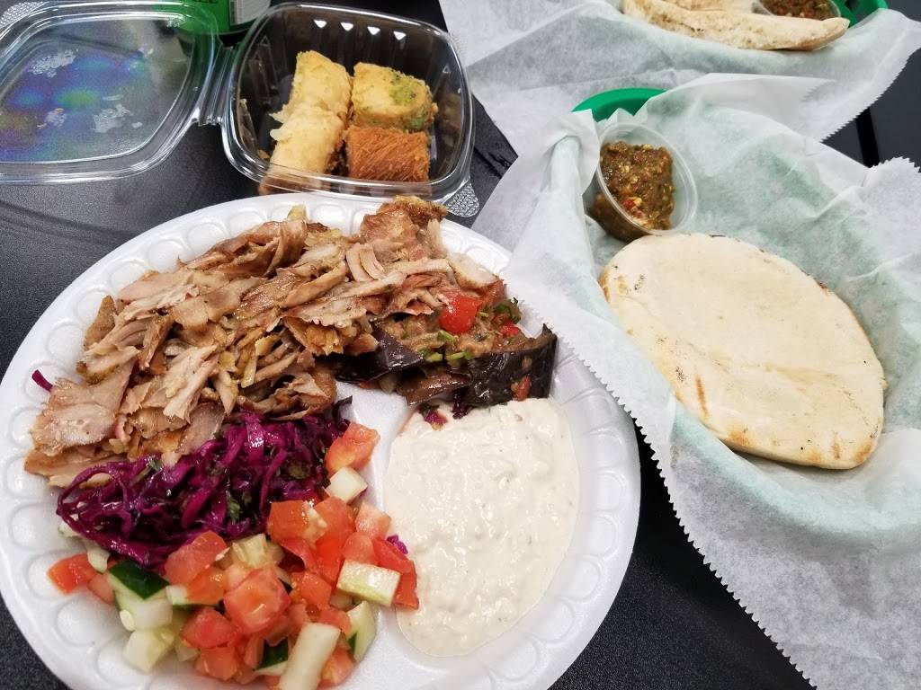 Chill & Grill Pita | restaurant | 7158 N Beracasa Way, Boca Raton, FL 33433, USA | 5617176968 OR +1 561-717-6968