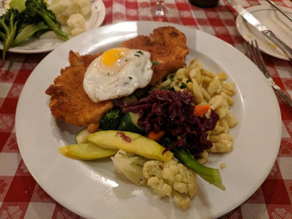 Lugano Swiss Bistro | restaurant | 3670 The Barnyard, Carmel-By-The-Sea, CA 93923, USA | 8316263779 OR +1 831-626-3779