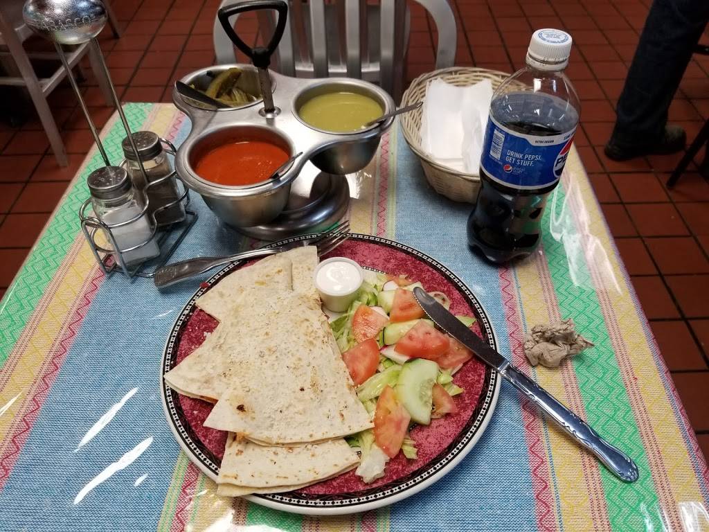 El Buffalito | restaurant | 6012 New Utrecht Ave, Brooklyn, NY 11219, USA | 7184969056 OR +1 718-496-9056