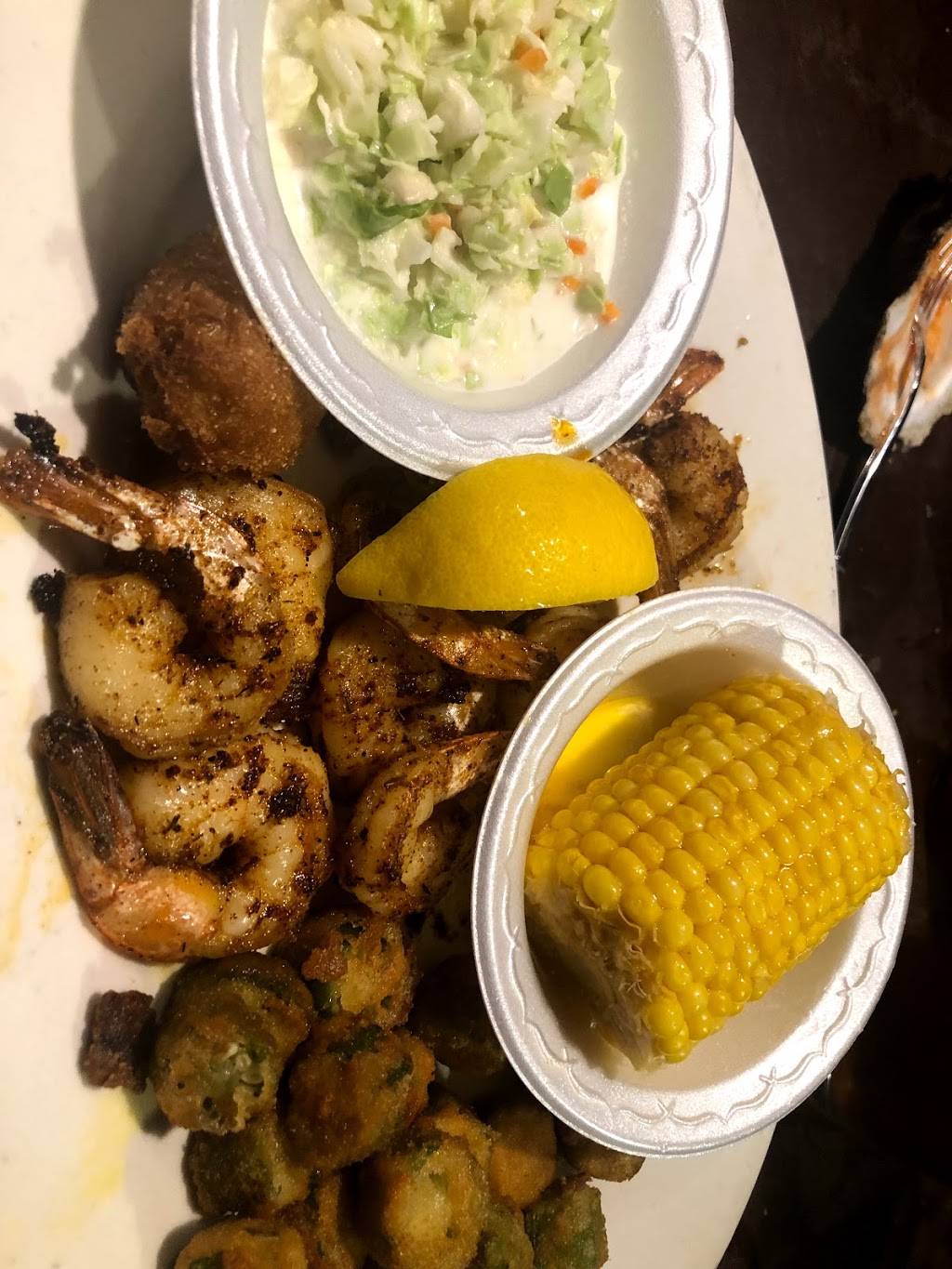 Aw Shucks Oyster Bar and Grill | restaurant | 4100 Wetumpka Hwy, Montgomery, AL 36110, USA | 3342796252 OR +1 334-279-6252