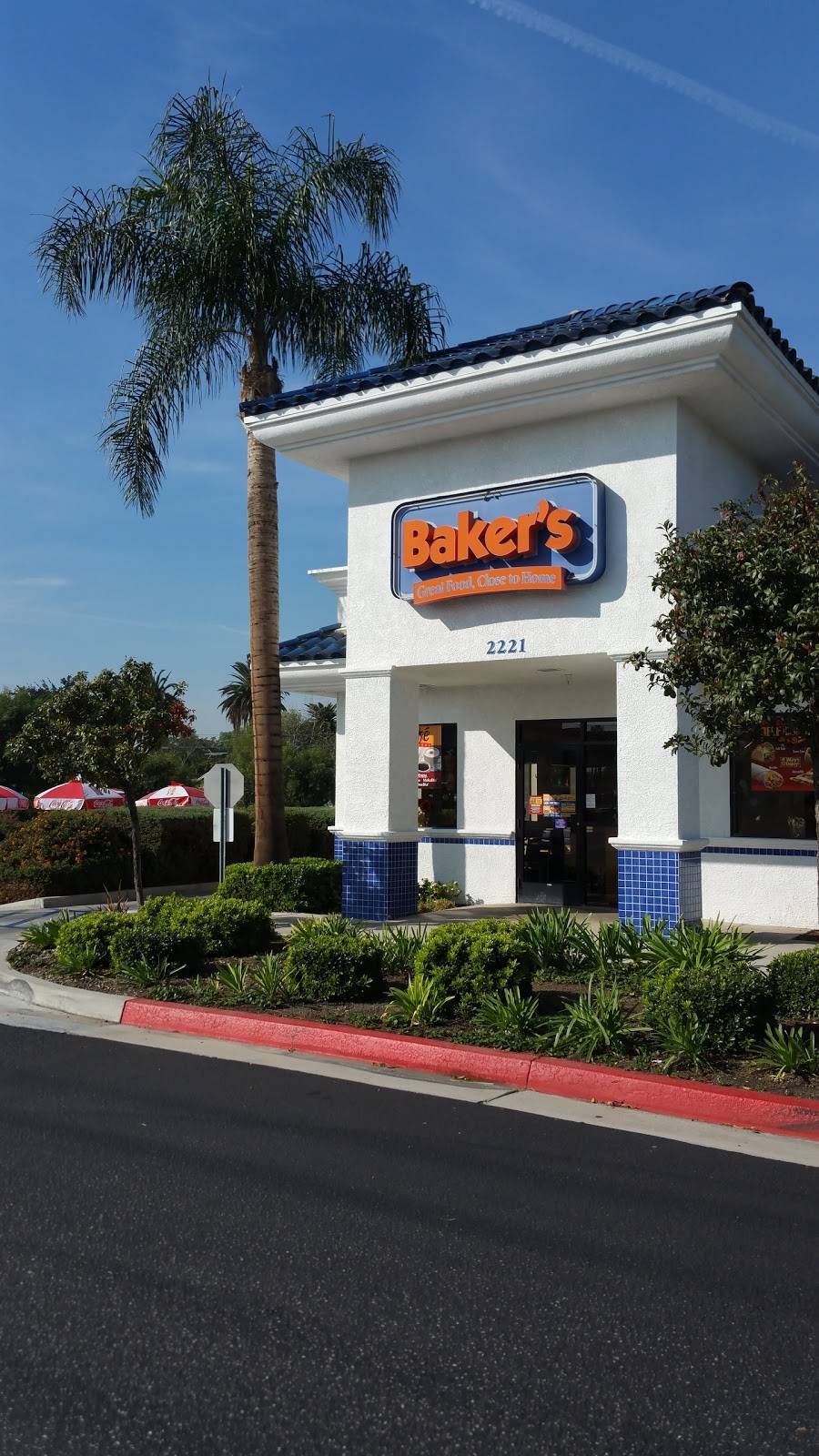 Bakers Drive | restaurant | 2221 Main St, Riverside, CA 92509, USA | 9098845233 OR +1 909-884-5233