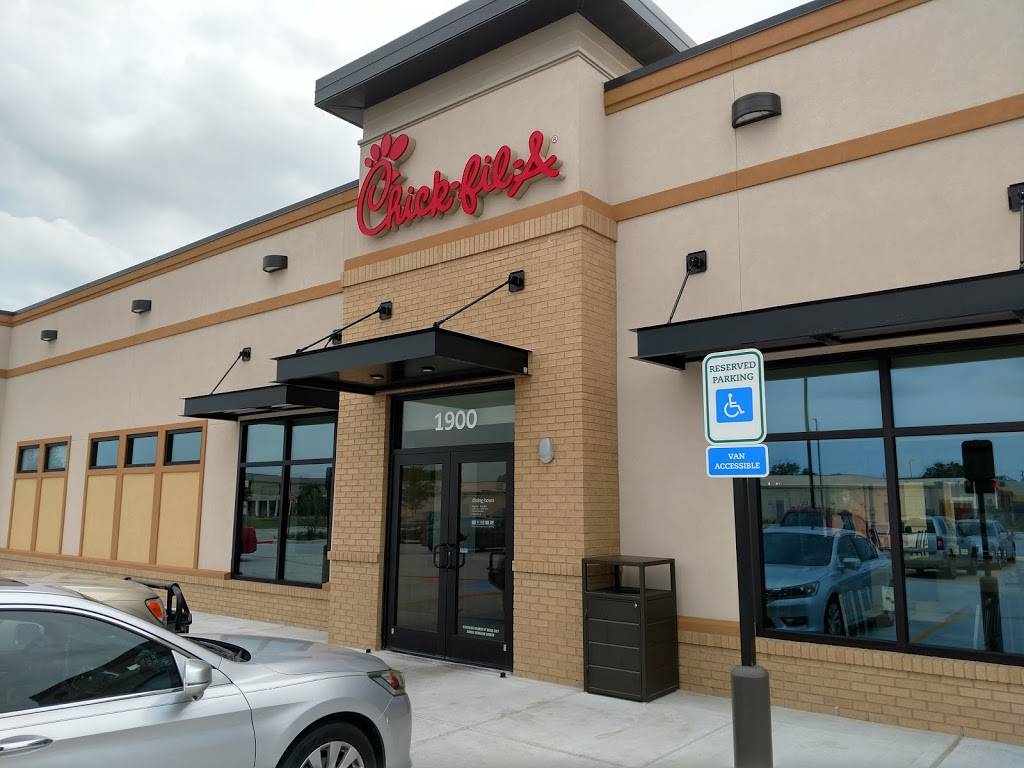 Chick-fil-A | restaurant | 1900 E NASA Pkwy, Houston, TX 77058, USA | 2813330003 OR +1 281-333-0003