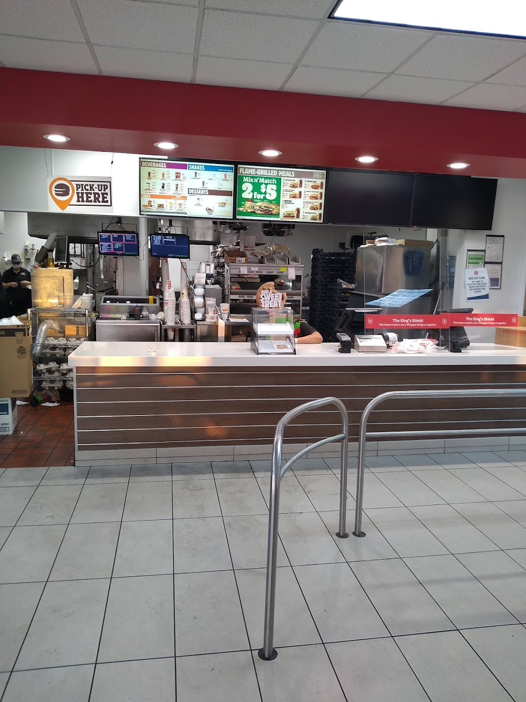 Burger King | restaurant | 3250 E Andy Devine Ave, Kingman, AZ 86401, USA | 9287572123 OR +1 928-757-2123