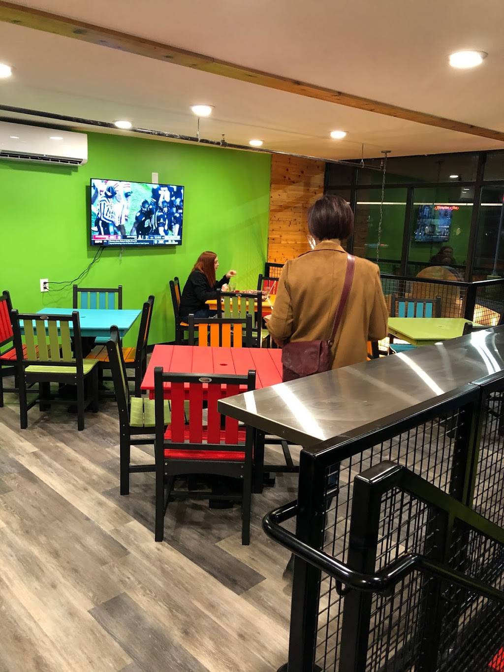 Taco Habitat | restaurant | 3325 S Glenstone Ave, Springfield, MO 65804, USA | 4175828226 OR +1 417-582-8226