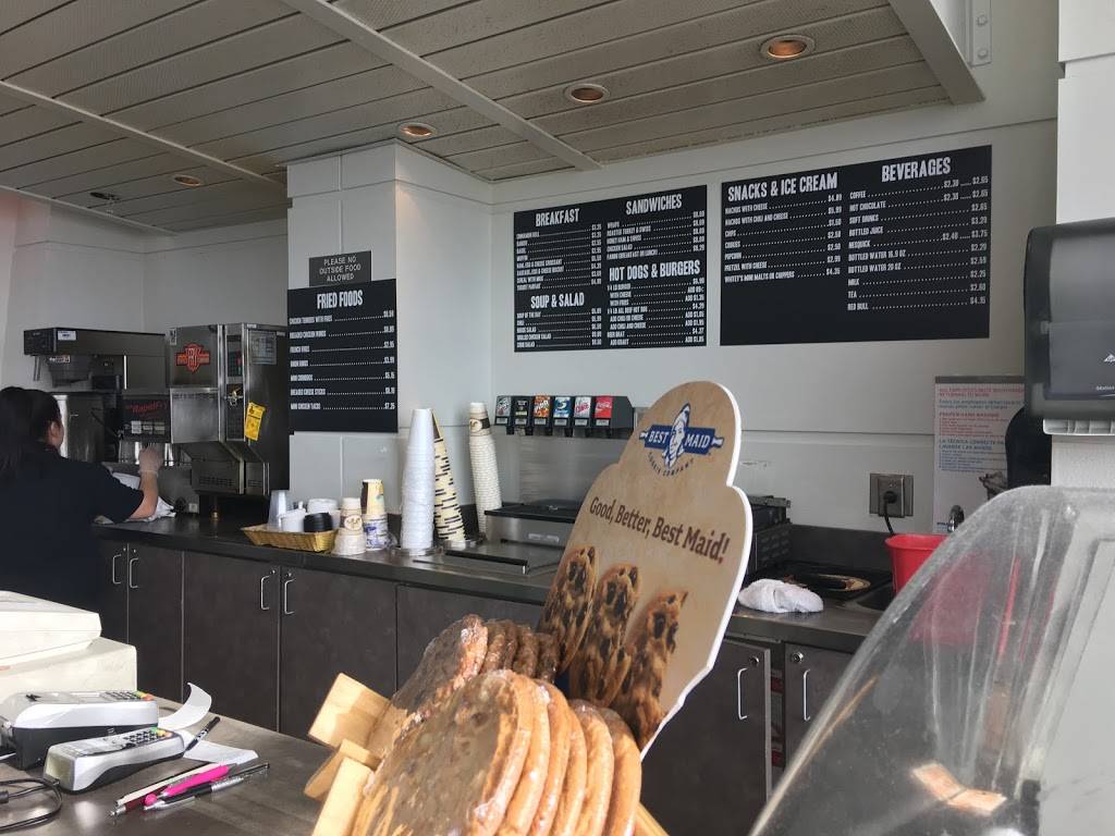 Quad Cities Airport Deli Bar | restaurant | Quad City International Airport, 2200 69th Ave, Moline, IL 61265, USA | 3097649621 OR +1 309-764-9621