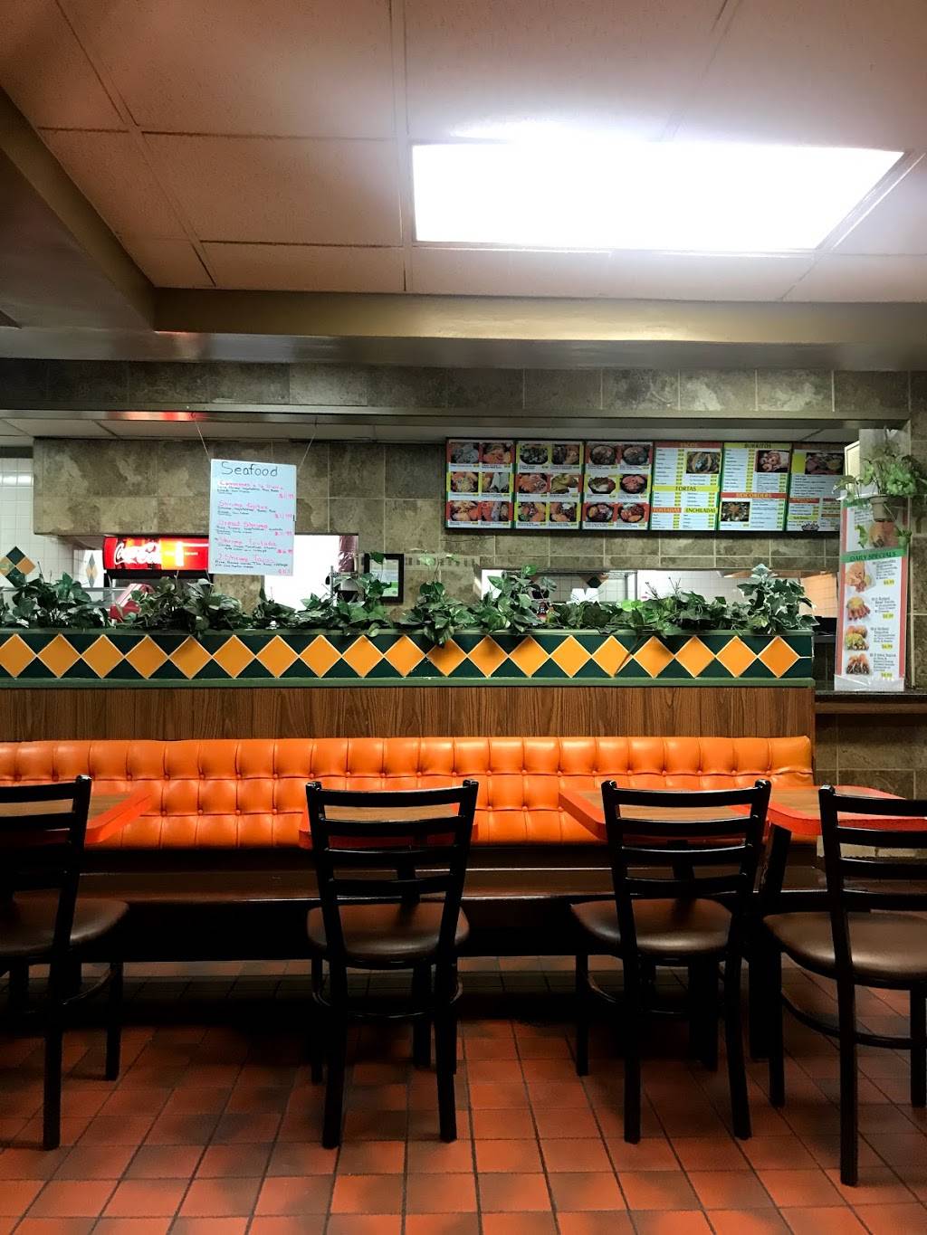 Robertitos Taco Shop | restaurant | 333 N Abby St, Fresno, CA 93701, USA | 5594450916 OR +1 559-445-0916