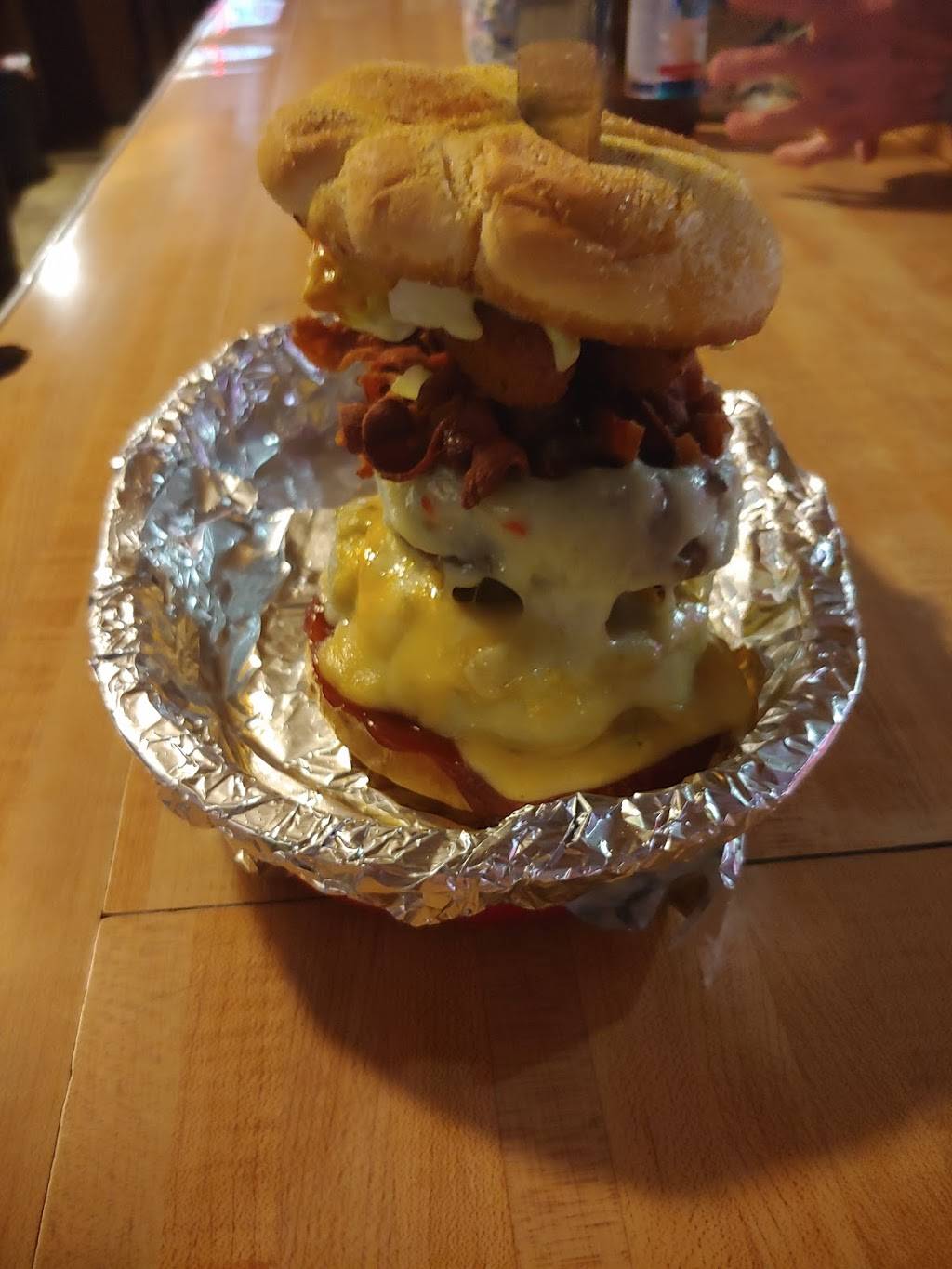 Steel 38 bar and grille | restaurant | 703 Lake Ave, Elyria, OH 44035, USA | 4403235966 OR +1 440-323-5966