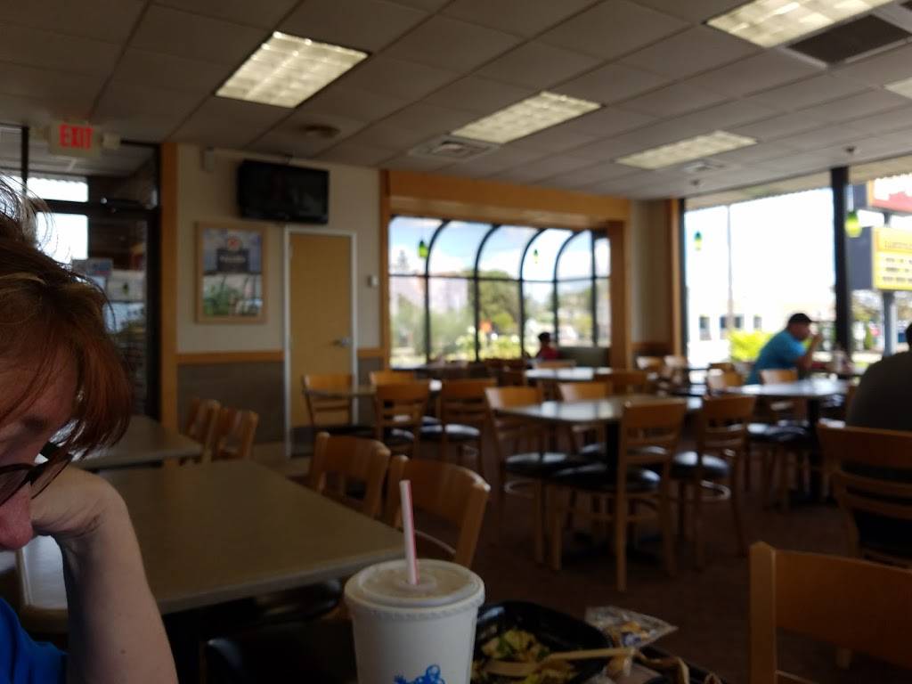 Wendys | restaurant | 1312 S Breiel Blvd, Middletown, OH 45044, USA | 5134222543 OR +1 513-422-2543