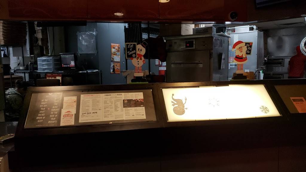 Pizza Hut | meal takeaway | 3439 Oak Lawn Ave, Dallas, TX 75219, USA | 2145221414 OR +1 214-522-1414