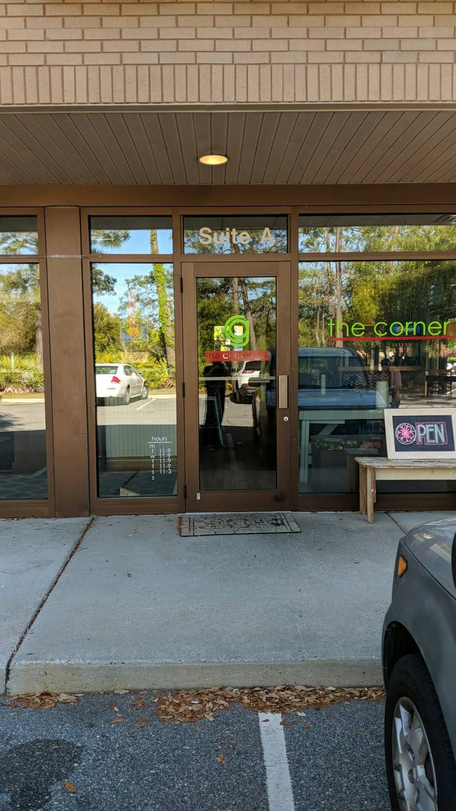 The Corner Grill | restaurant | 111 Jazie Dr Suite A, Savannah, GA 31410, USA | 9123351905 OR +1 912-335-1905