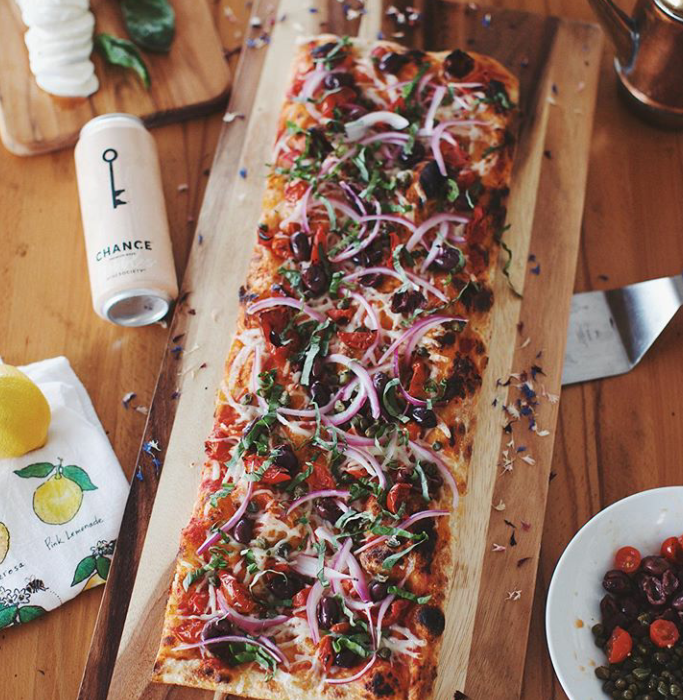 Noemi Pizza Romana | restaurant | 3534 State St, Santa Barbara, CA 93105, USA | 8058692119 OR +1 805-869-2119