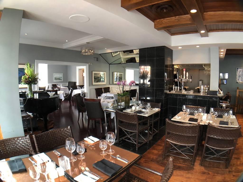 Jonathans Restaurant & J Bistro | restaurant | 120 Thomas St, Oakville, ON L6J 3A8, Canada | 9058424200 OR +1 905-842-4200