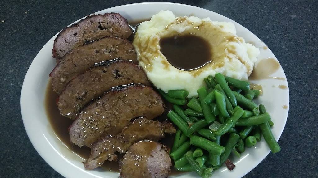 Pudgies Cafe | meal takeaway | 2301 NE 16th St #102, Pompano Beach, FL 33062, USA | 9549411430 OR +1 954-941-1430