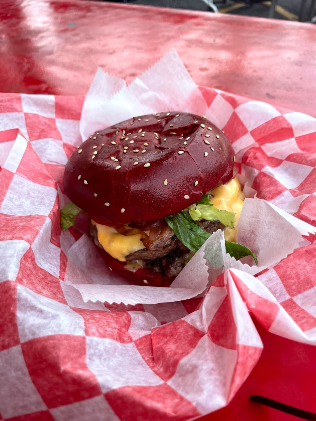 Red’s Burgers | restaurant | 1155 Central St, Leominster, MA 01453, USA | 9787996451 OR +1 978-799-6451