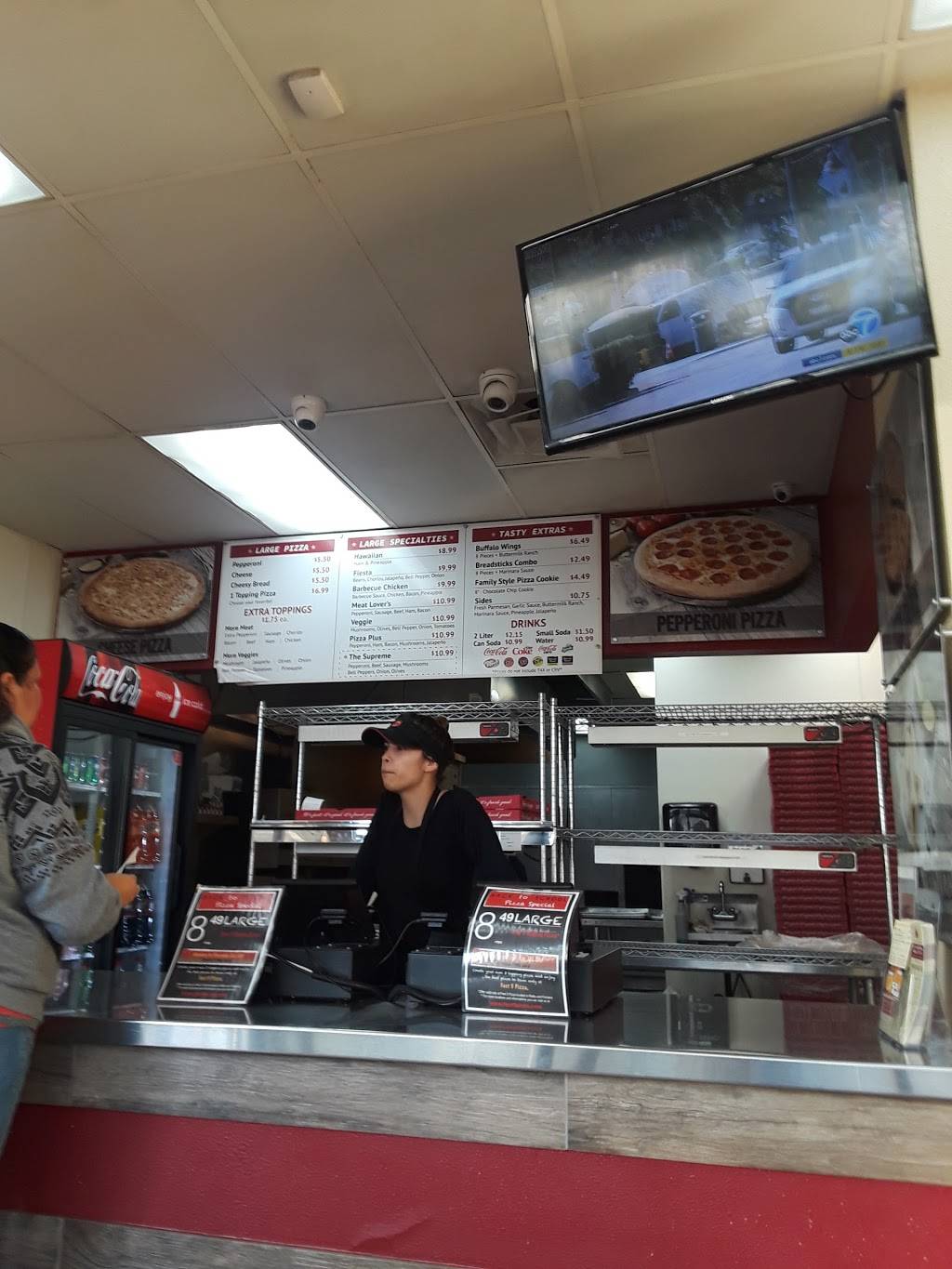 Fast 5 Pizza | restaurant | 304 E Foothill Blvd, Rialto, CA 92376, USA | 9098740774 OR +1 909-874-0774