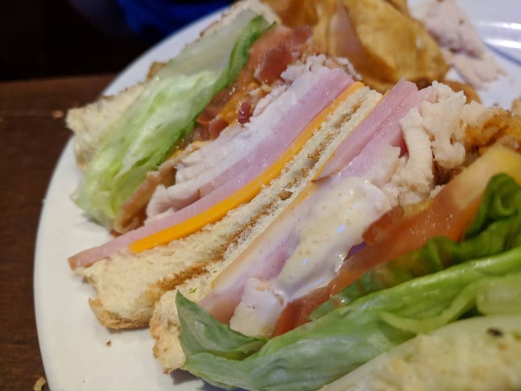 Logans Roadhouse | restaurant | 1345 E Whitestone Blvd, Cedar Park, TX 78613, USA | 5122598500 OR +1 512-259-8500