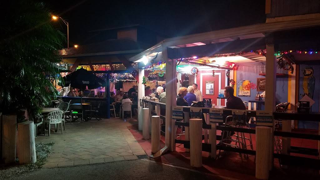 The Blue Parrott | restaurant | 85 Corey Cir, St Pete Beach, FL 33707, USA | 7273689619 OR +1 727-368-9619