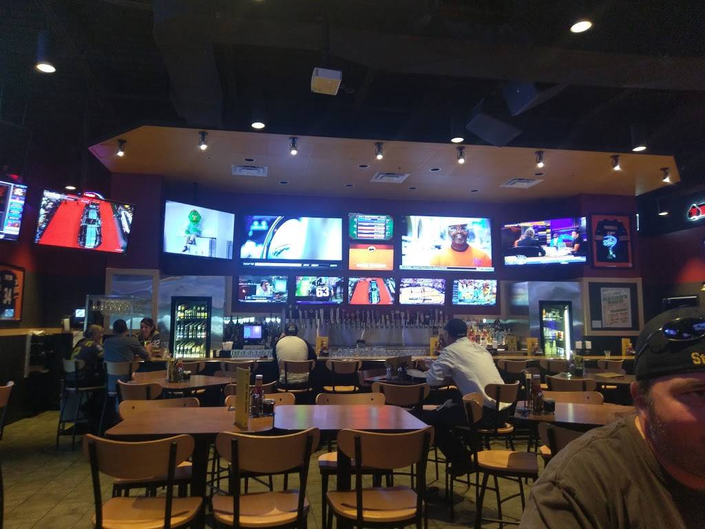 Buffalo Wild Wings | restaurant | 2715 S Creasy Ln, Lafayette, IN 47905, USA | 7654779325 OR +1 765-477-9325