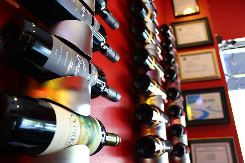 U Sushi | restaurant | 1393 Beacon St, Brookline, MA 02446, USA | 6172781688 OR +1 617-278-1688