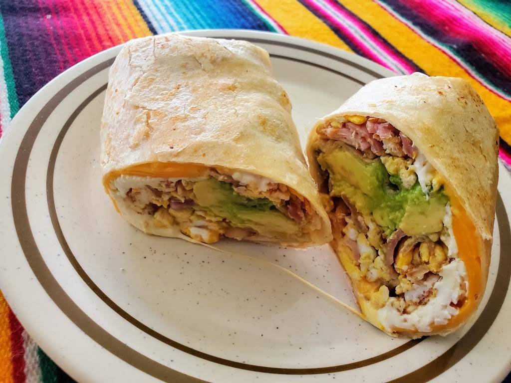 Los Parientes | restaurant | 69-08 Fresh Pond Rd, Ridgewood, NY 11385, USA | 9293878077 OR +1 929-387-8077