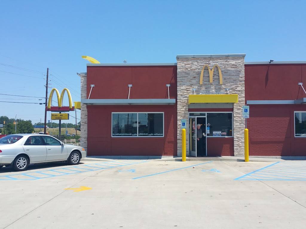McDonalds | cafe | 580 Cahaba Valley Rd, Pelham, AL 35124, USA | 2059880882 OR +1 205-988-0882