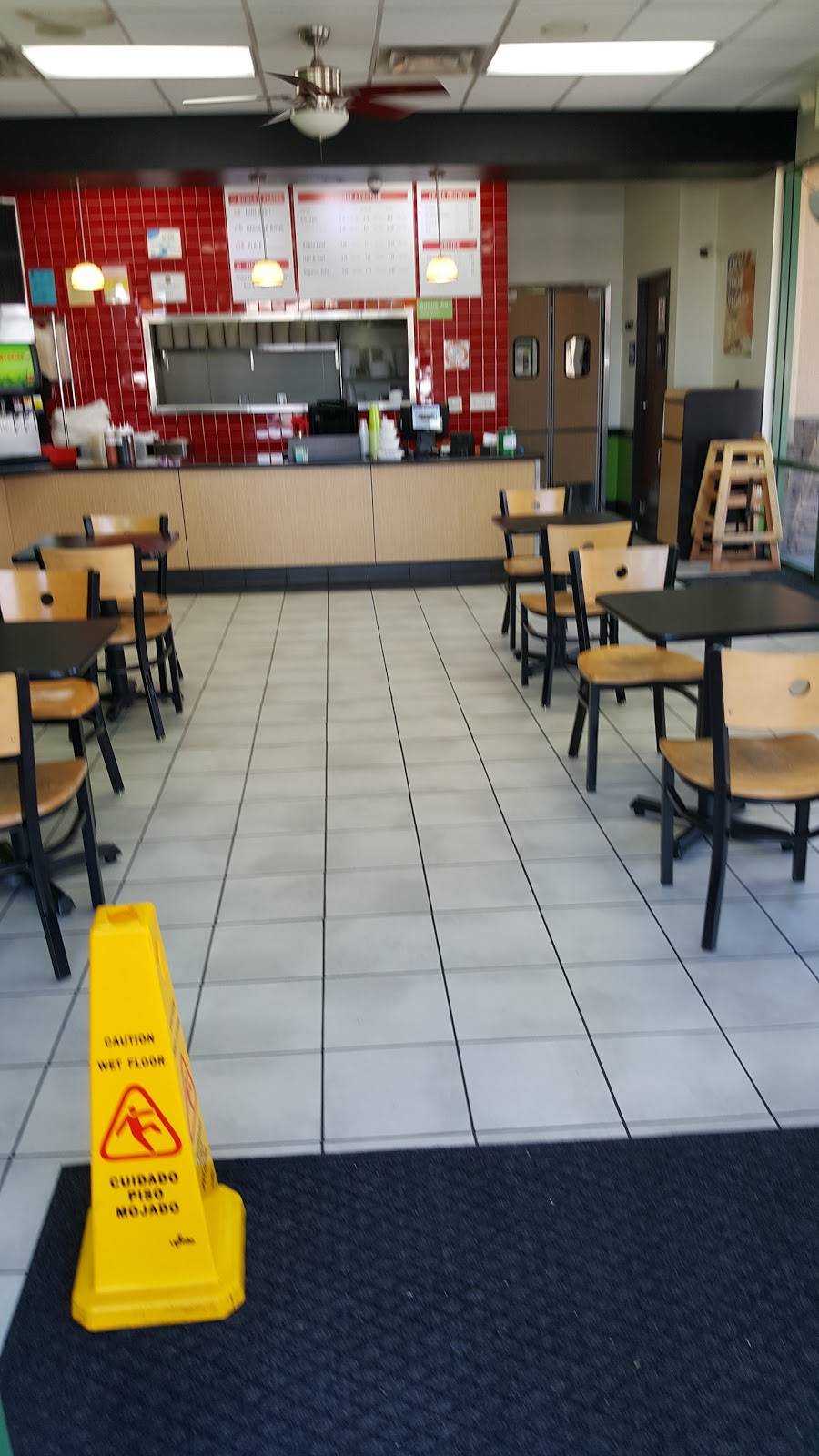 Flame Broiler | restaurant | 1009 N State College Blvd, Anaheim, CA 92806, USA | 7146870114 OR +1 714-687-0114