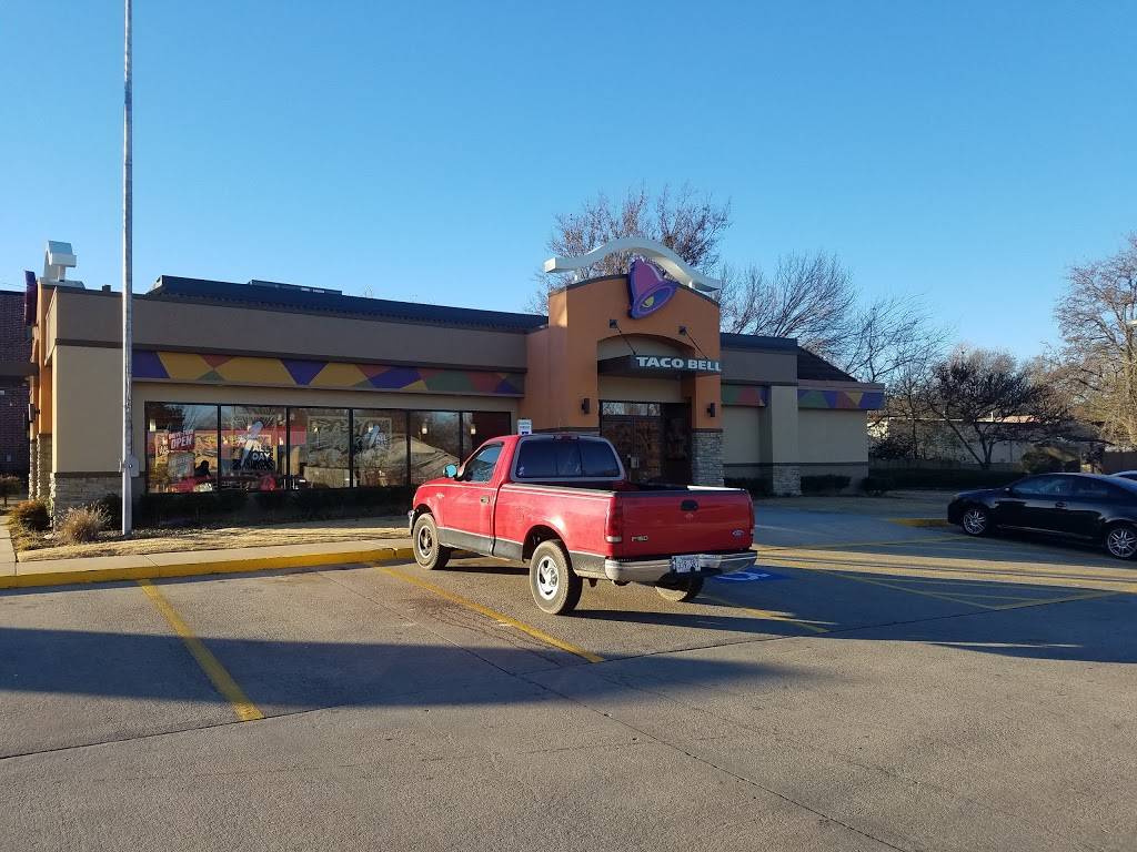 Taco Bell | meal takeaway | 102 S Walton Blvd, Bentonville, AR 72712, USA | 4792712399 OR +1 479-271-2399