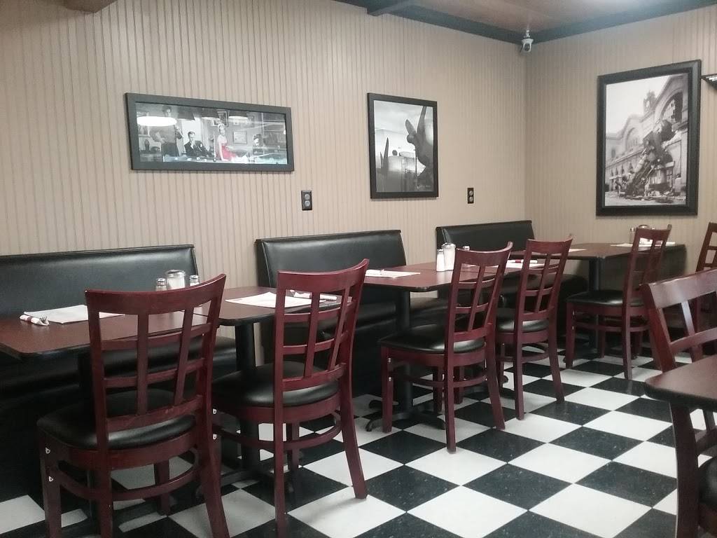Scotties Diner Etowah TN | restaurant | 1202 Tennessee Ave, Etowah, TN 37331, USA | 4232639042 OR +1 423-263-9042