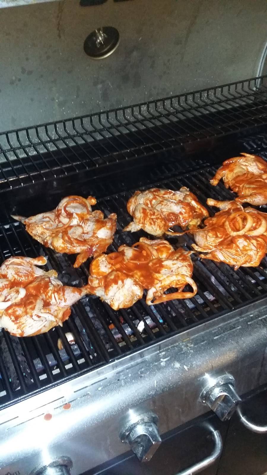 Darwins | restaurant | 2840 Hoots Rd, Hamptonville, NC 27020, USA | 3364682212 OR +1 336-468-2212