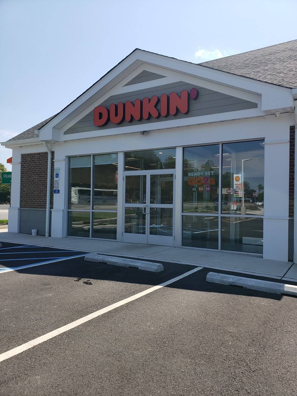 Dunkin | bakery | 657 Franklin Turnpike, Ridgewood, NJ 07450, USA | 2014455398 OR +1 201-445-5398